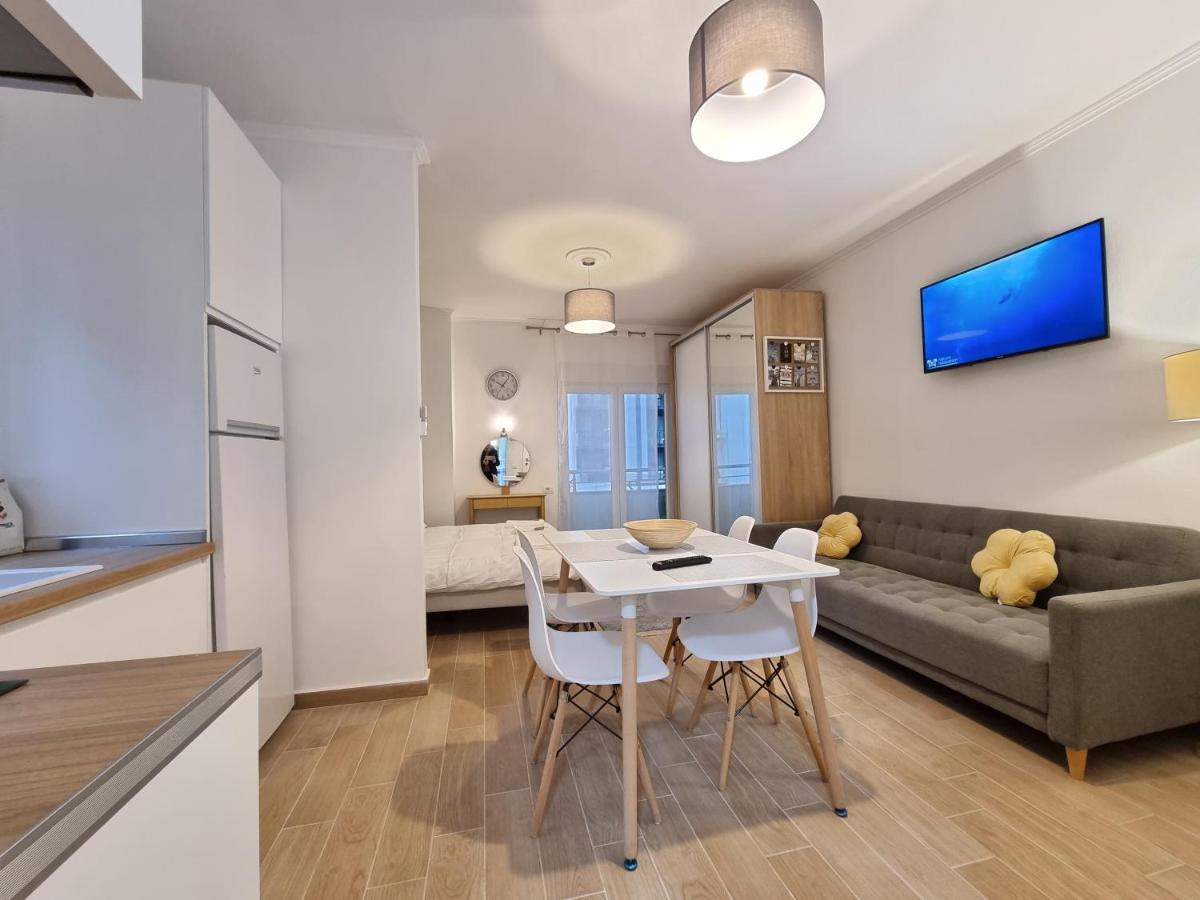 Hana Seaview Apartment Голем Екстериор снимка