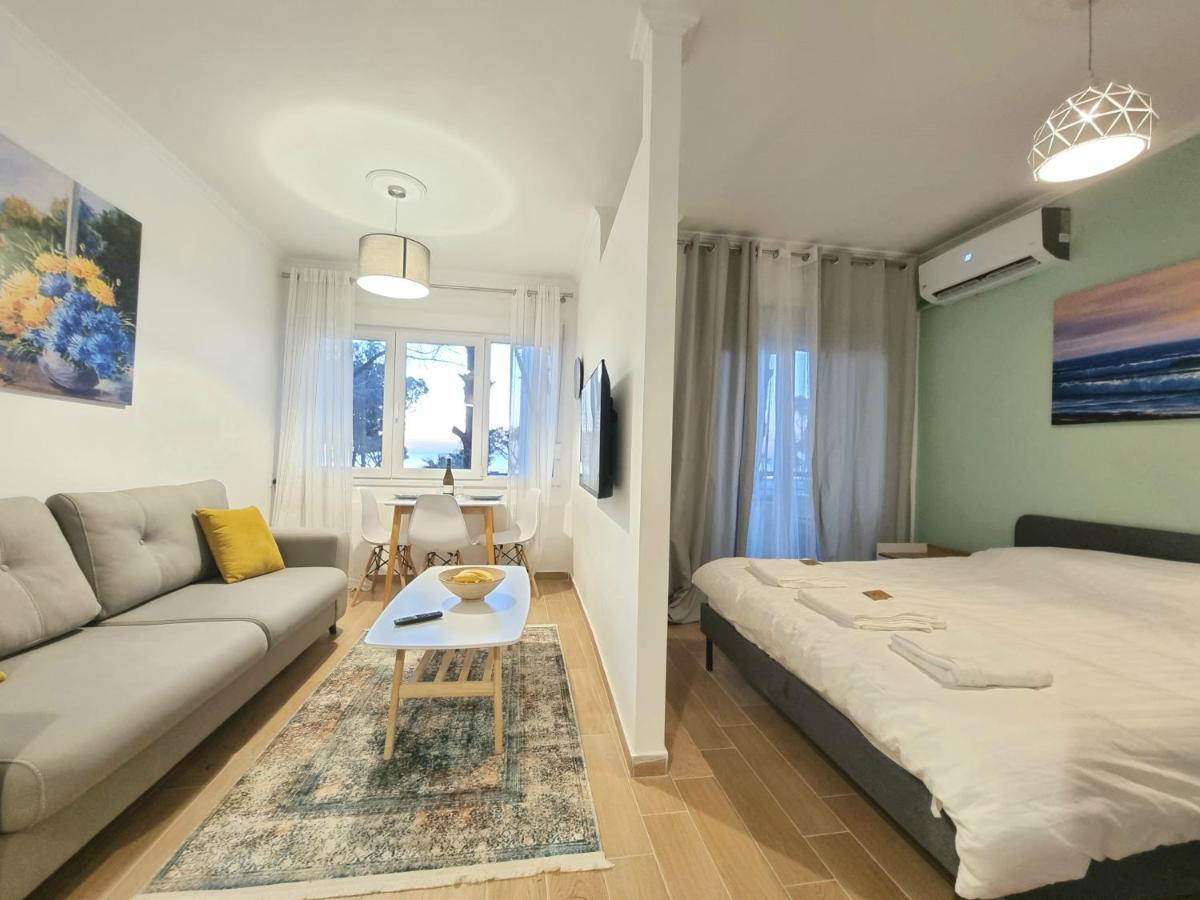 Hana Seaview Apartment Голем Екстериор снимка
