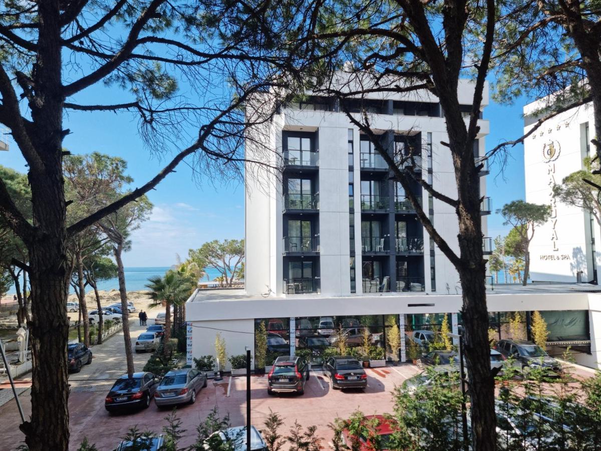 Hana Seaview Apartment Голем Екстериор снимка